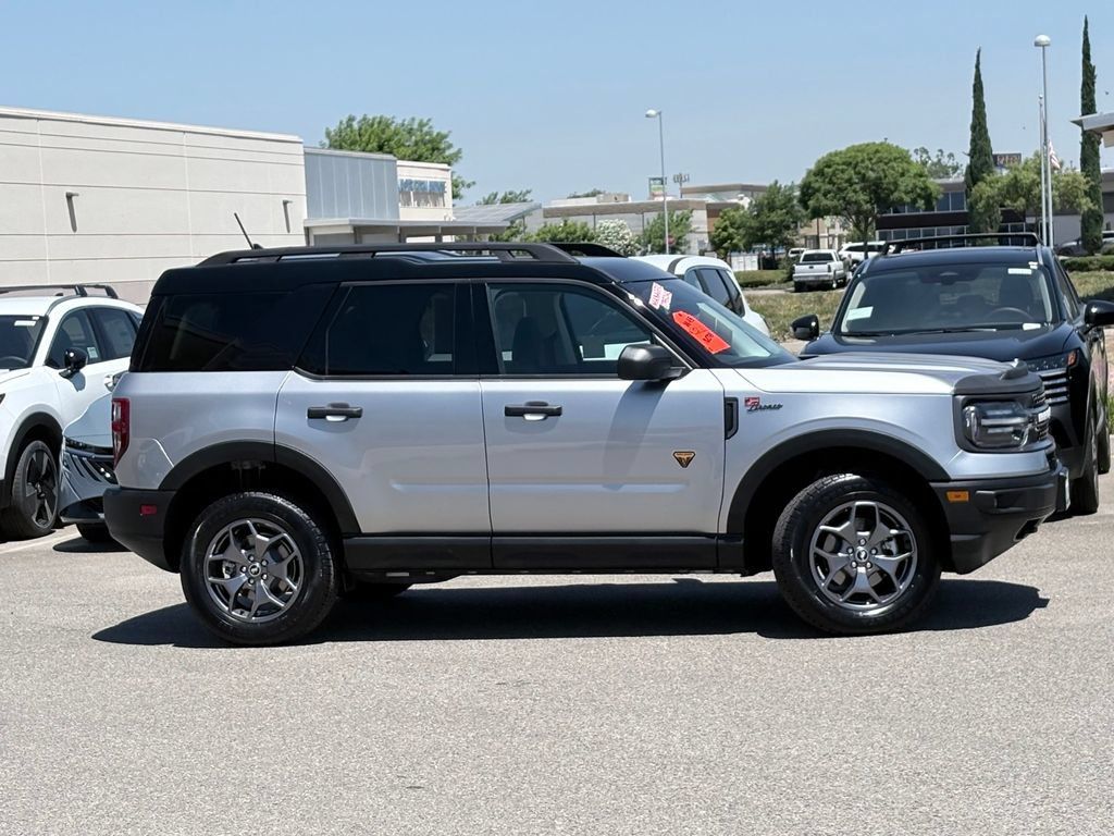 Used 2023 Ford Bronco Sport Badlands AWD/4WD image 4