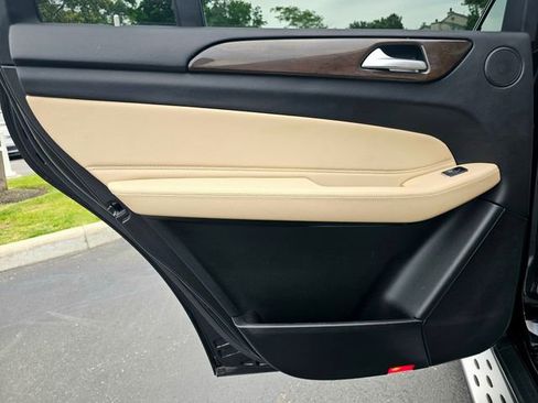 Certified 2019 Mercedes-Benz GLS 450 4MATIC image 30