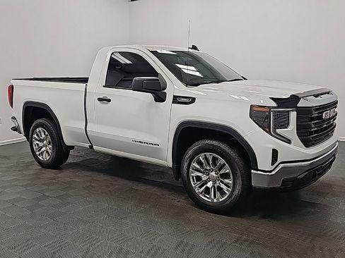 Used 2024 GMC Sierra 1500 Pro w/ Pro Value Package image 2