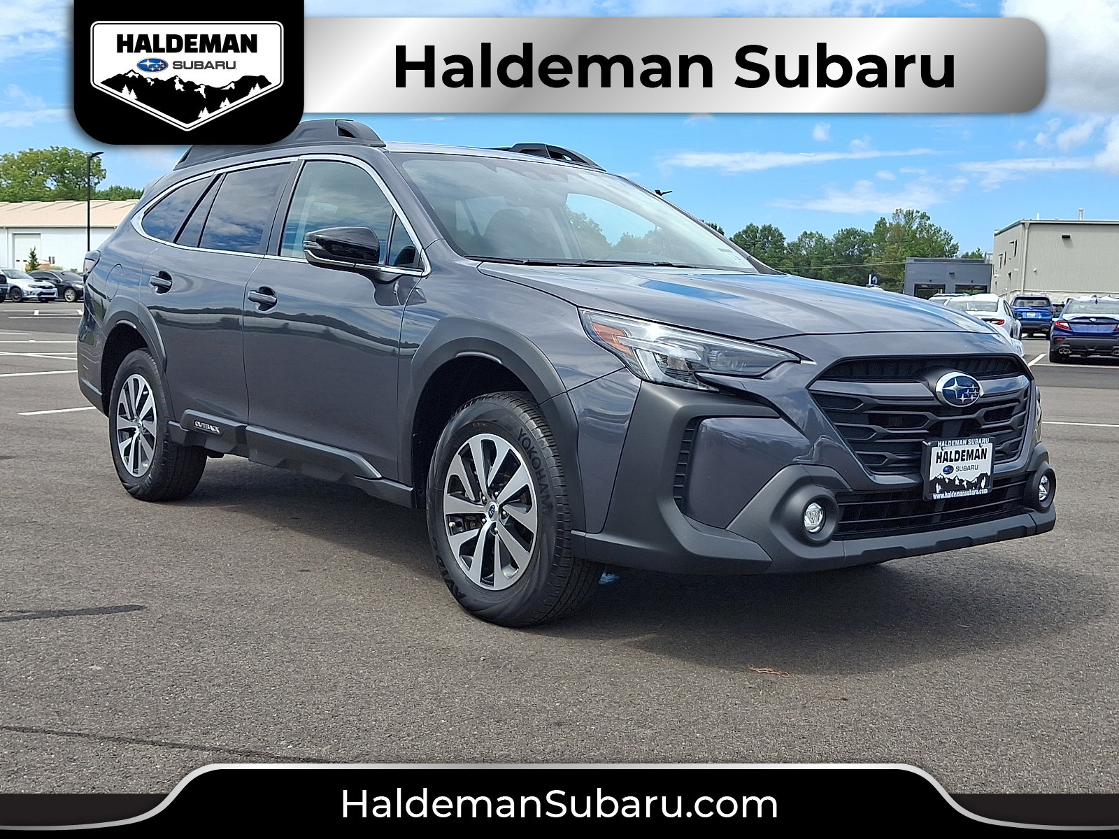Certified 2023 Subaru Outback Premium AWD/4WD image 1