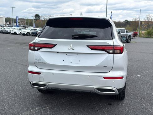 Used 2022 Mitsubishi Outlander SE AWD/4WD image 7