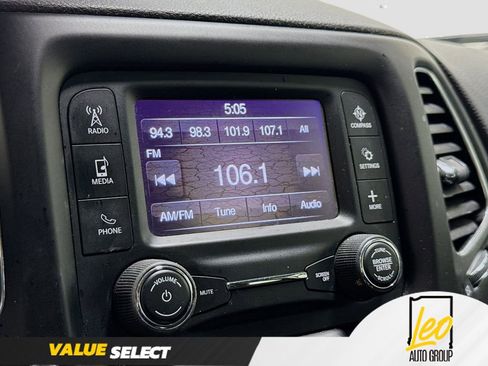 Used 2018 Jeep Compass Sport FWD image 15