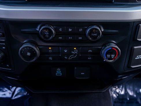 Used 2023 Ford F350 XLT image 25