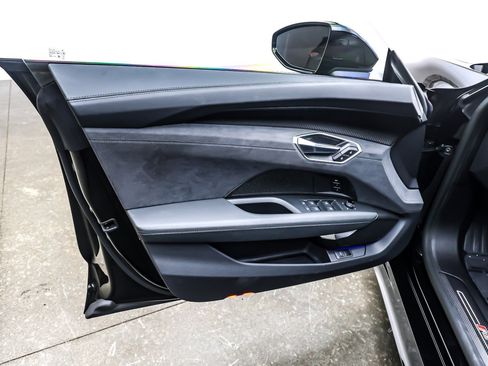 Used 2023 Audi RS e-tron GT w/ Ceramic Brake Package image 22