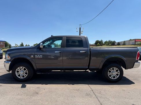 Used 2016 RAM 2500 Laramie image 5