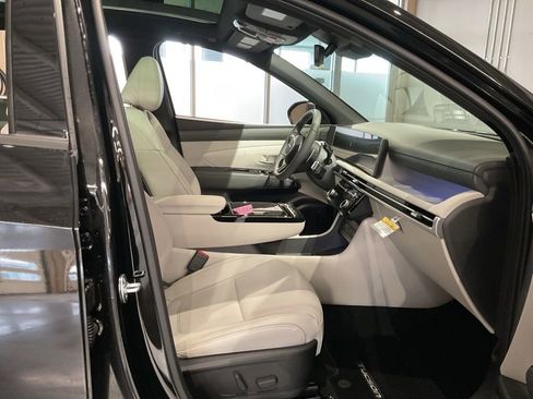 New 2026 Hyundai Tucson Limited image 23