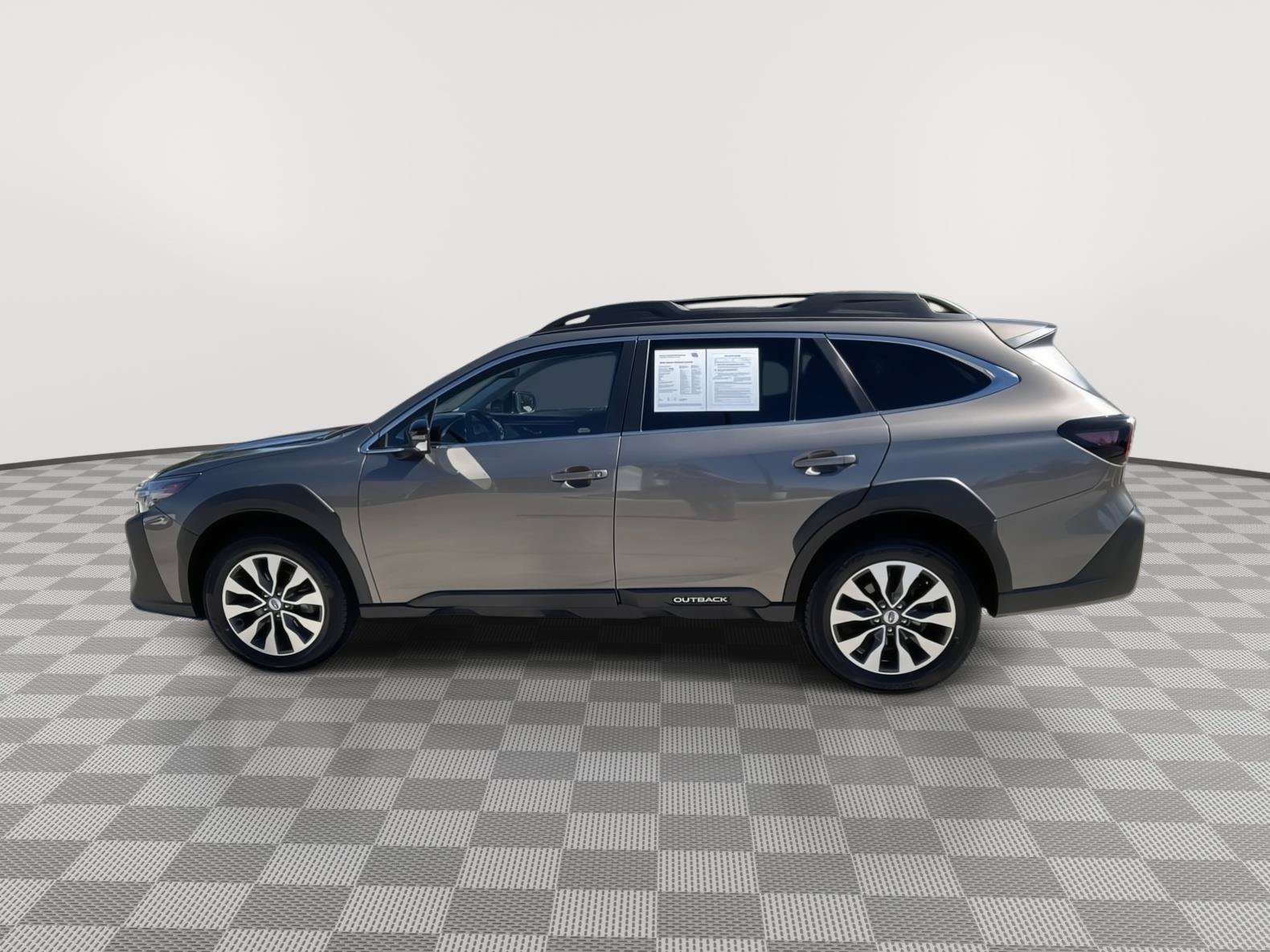 Used 2024 Subaru Outback Limited AWD/4WD image 10
