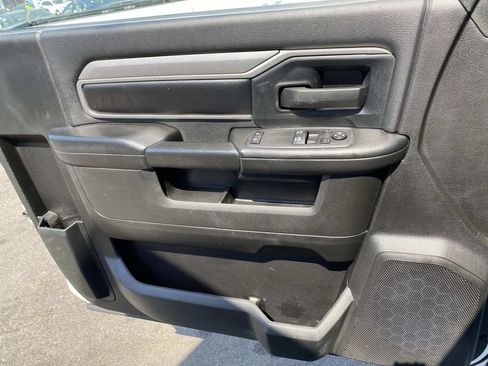 Used 2022 RAM 4500 Tradesman RWD image 23