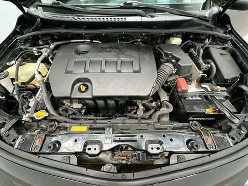 Used 2013 Toyota Corolla LE w/ Premium Pkg FWD image 22