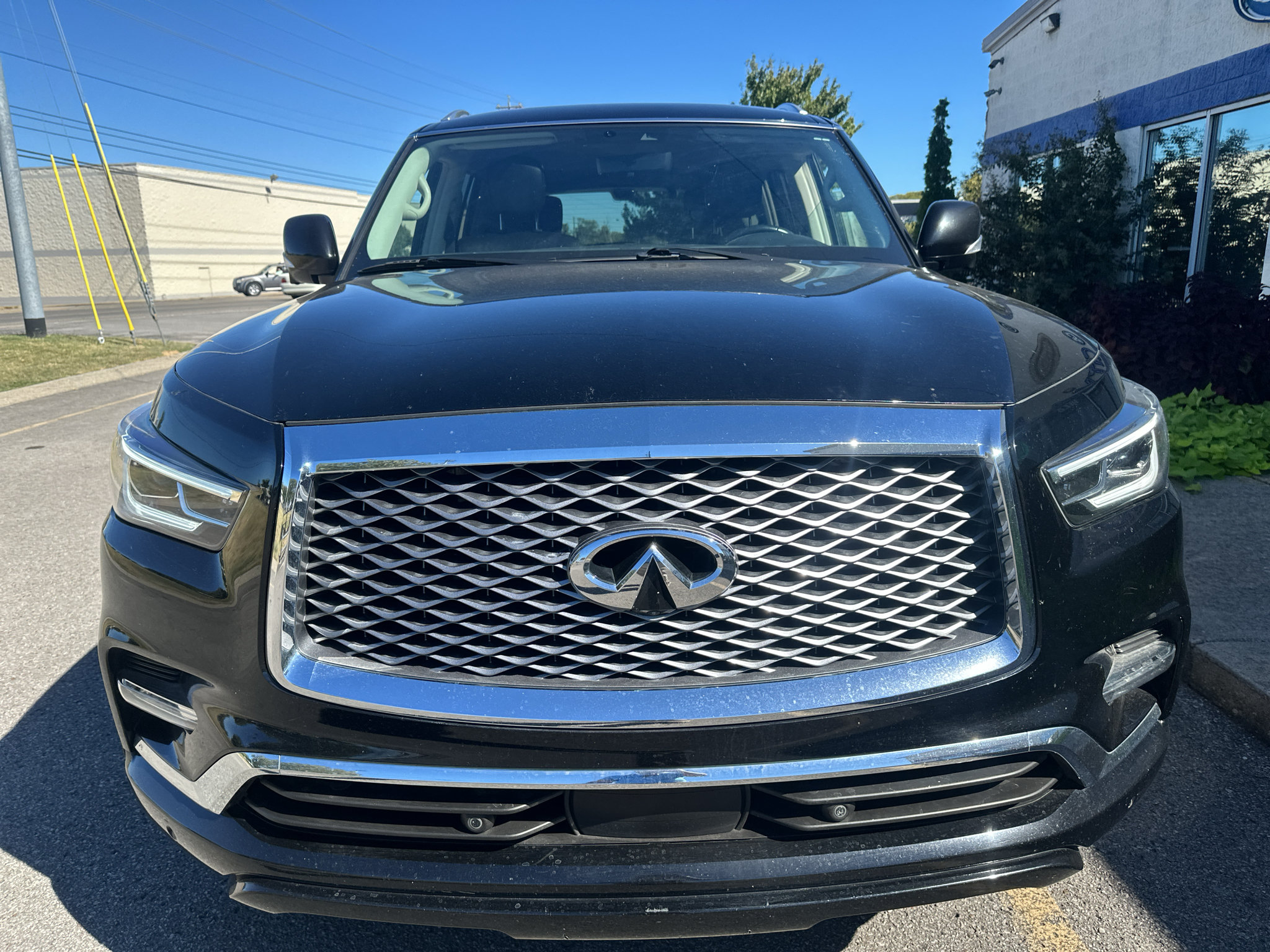 Used 2021 INFINITI QX80 Luxe RWD image 9