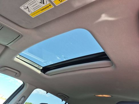Used 2022 Honda Pilot Special Edition image 17