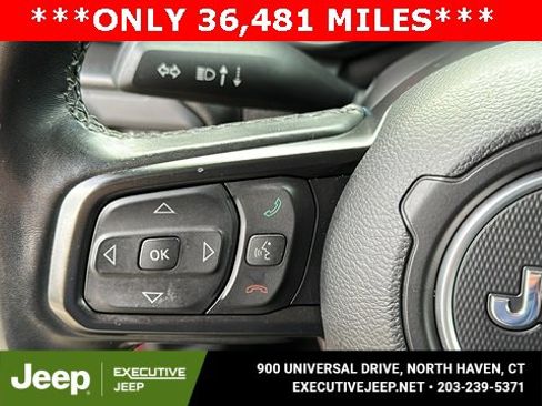 Certified 2022 Jeep Gladiator Willys image 13