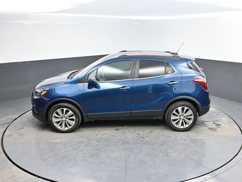 Used 2020 Buick Encore Preferred image 26