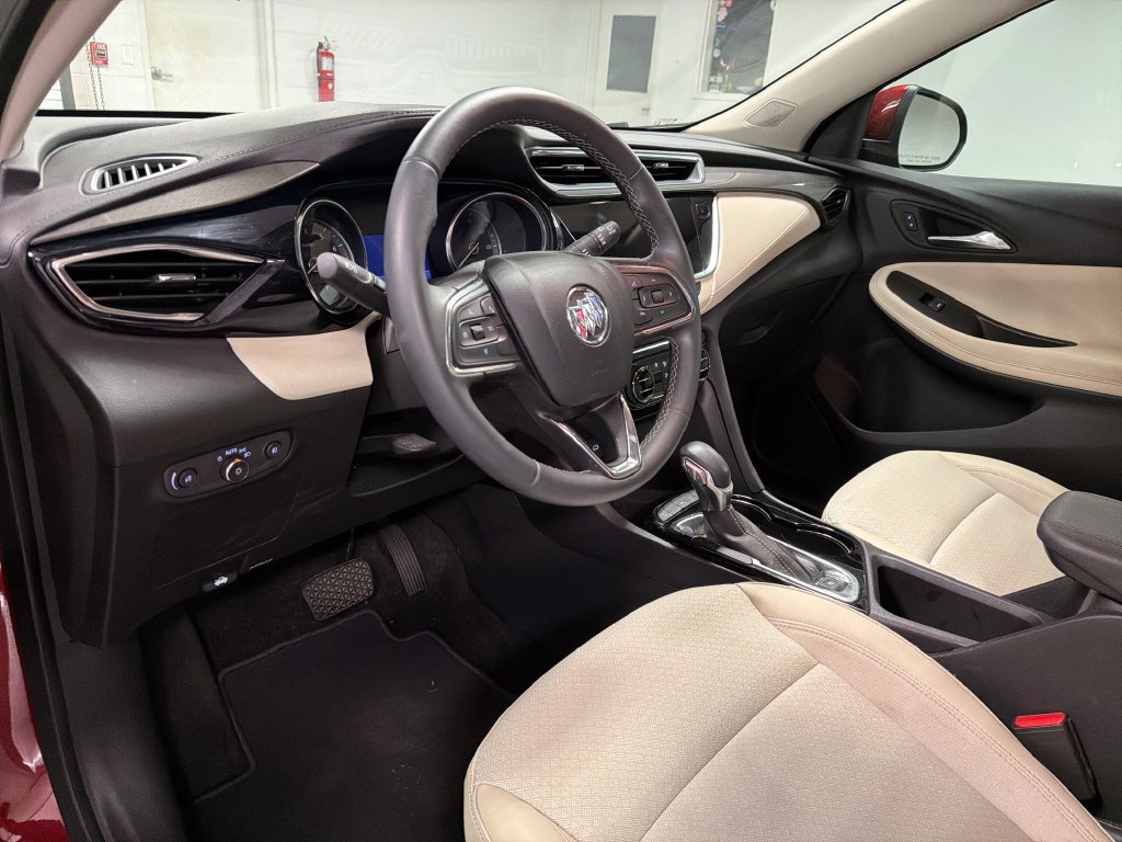 Used 2023 Buick Encore GX Select FWD image 23