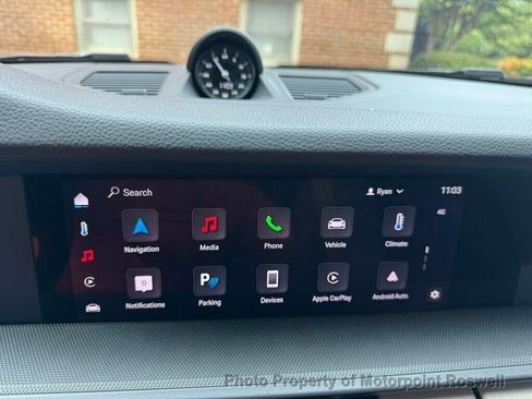 Used 2025 Porsche 911 Carrera image 32