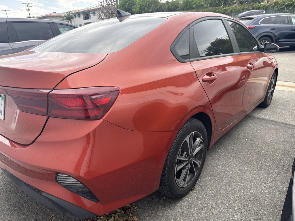 Used 2023 Kia Forte LXS FWD image 2