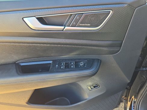 Used 2024 Volkswagen Atlas Cross Sport SEL Premium R-Line image 23