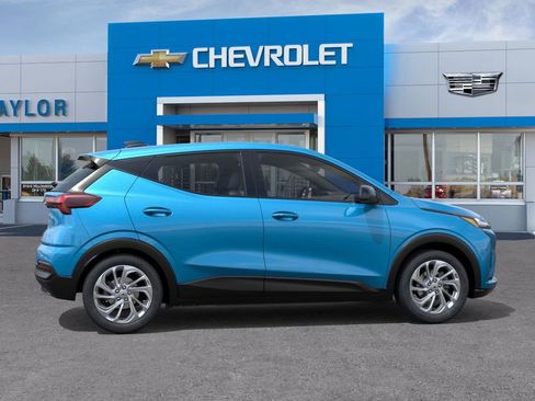 New 2027 Chevrolet Bolt LT image 5