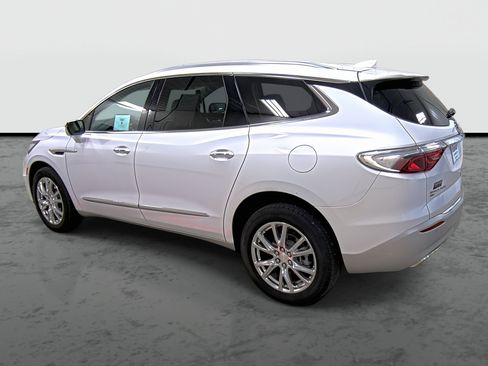 Certified 2022 Buick Enclave Premium w/ Experience Buick Package image 2