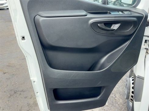 Used 2019 Mercedes-Benz Sprinter 170 image 14