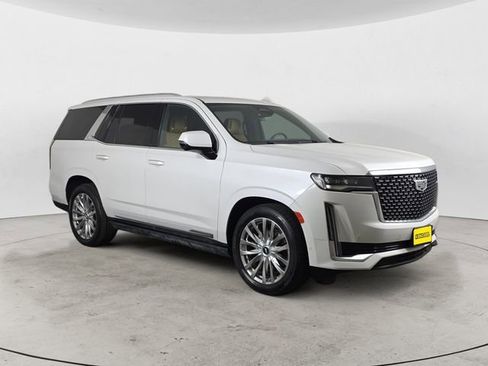 Used 2021 Cadillac Escalade Premium Luxury w/ Driver Assist Tech Package AWD/4WD image 7