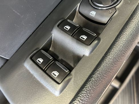 Used 2024 Ford Expedition XLT AWD/4WD image 28