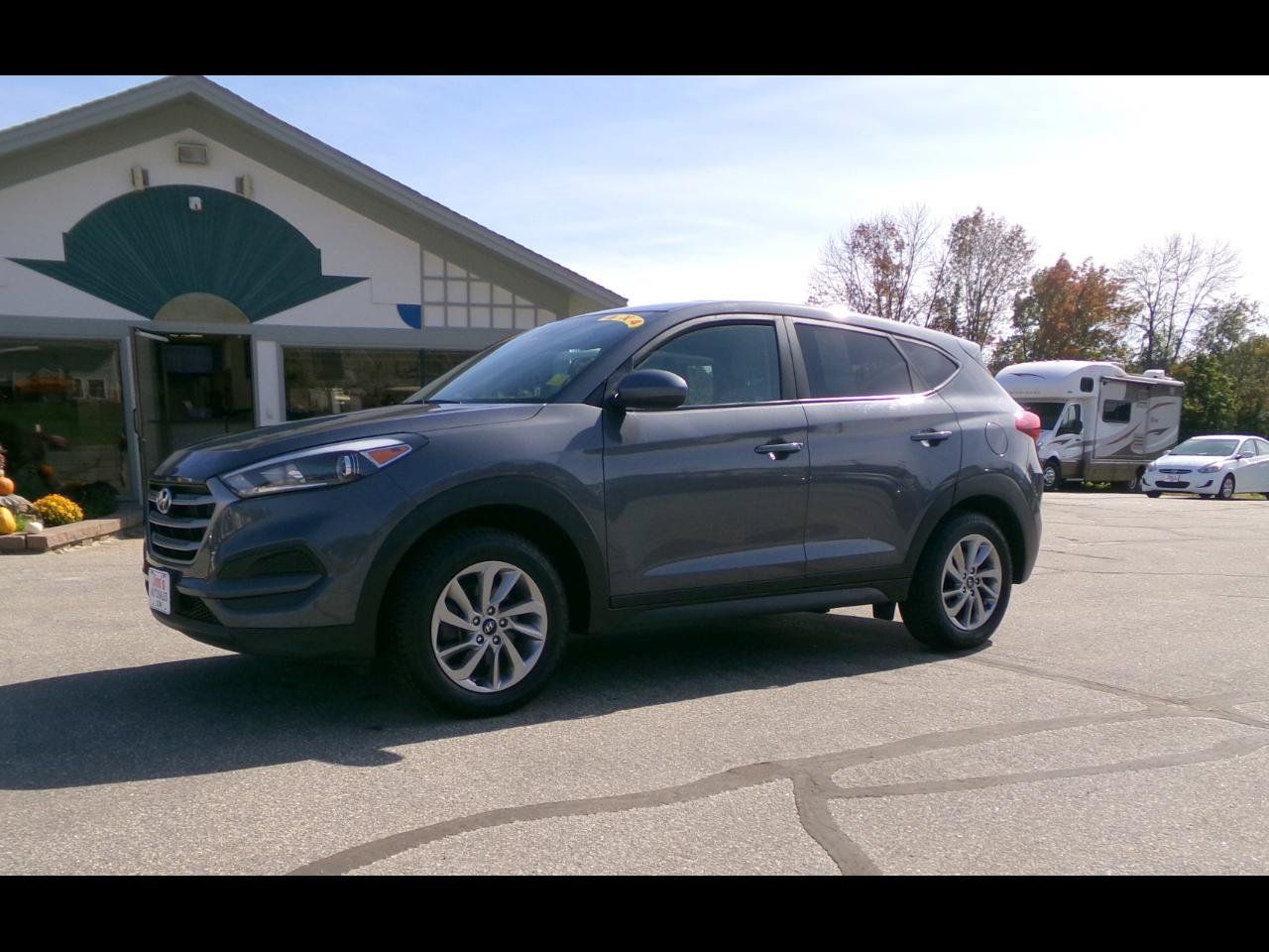 Used 2017 Hyundai Tucson SE w/ SE Popular Package 02 AWD/4WD image 2