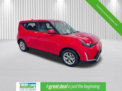Used 2023 Kia Soul LX w/ LX Technology Package