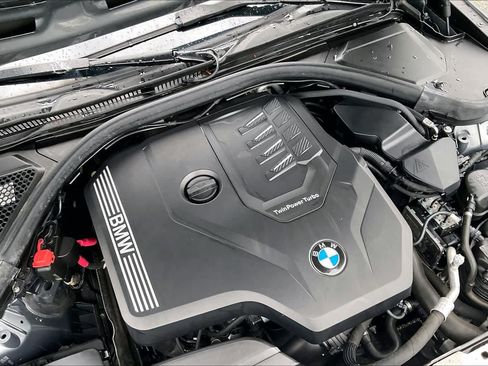 Used 2024 BMW 330i xDrive Sedan w/ Premium Package AWD/4WD image 30