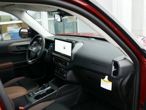 New 2025 Ford Bronco Sport Outer Banks w/ Outer Banks Tech Package+ image 43