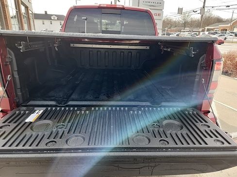 Used 2023 Nissan Frontier PRO-4X w/ Pro Convenience Package image 14