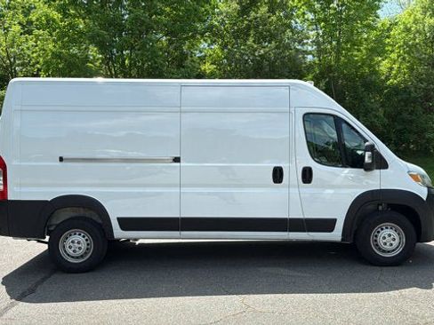 Used 2026 RAM ProMaster 2500 w/ Convenience Group FWD image 5