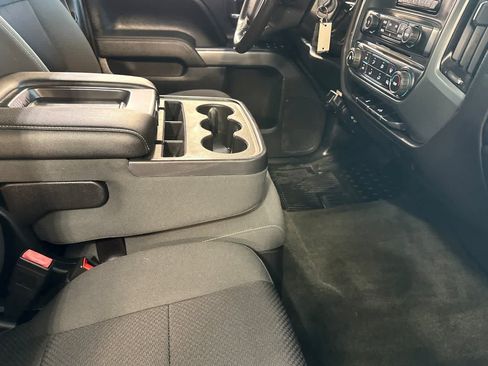Used 2015 Chevrolet Silverado 2500 LT RWD image 17