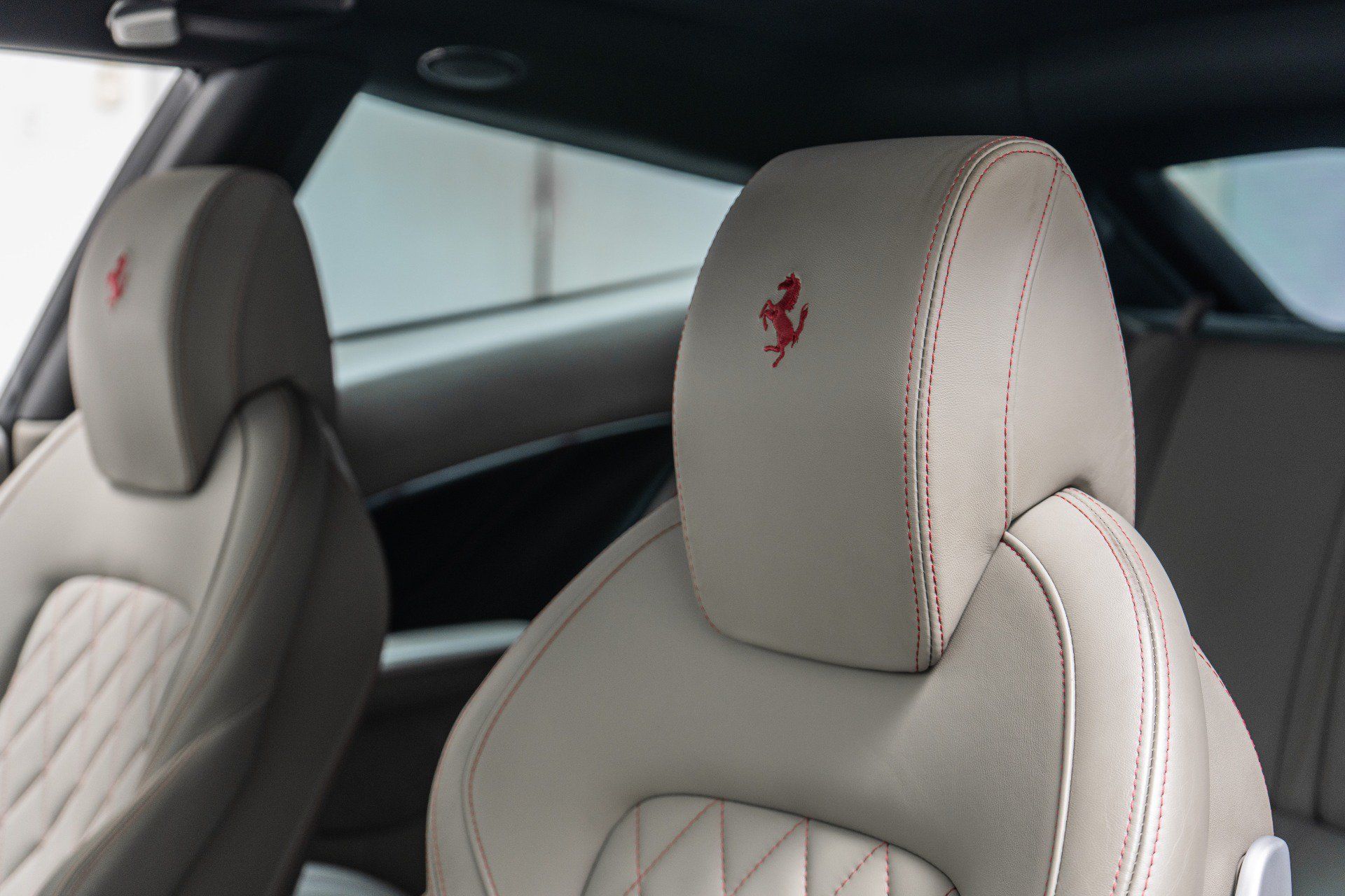 Used 2014 Ferrari FF AWD/4WD image 26