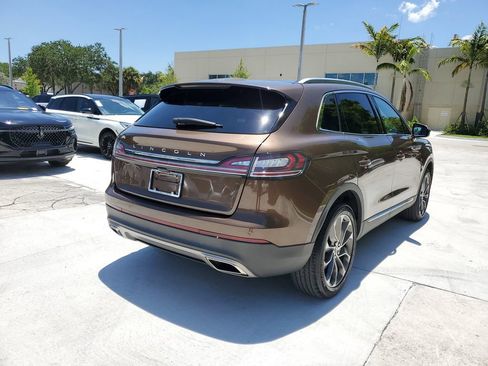 Certified 2022 Lincoln Nautilus Reserve FWD image 4