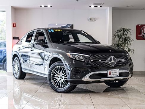 Used 2026 Mercedes-Benz GLC 300 4MATIC image 5