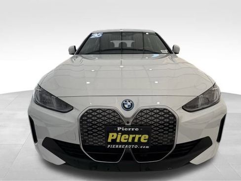 Used 2025 BMW i4 xDrive40i w/ Parking Assistance Package image 8