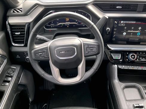 Certified 2025 GMC Sierra 3500 Denali w/ Denali Reserve Package image 5