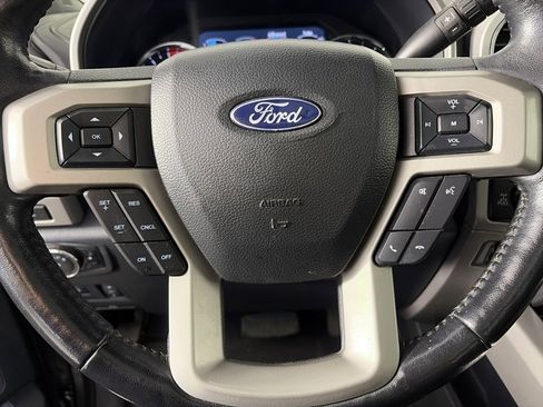 Used 2022 Ford F350 Lariat w/ Lariat Ultimate Package image 16