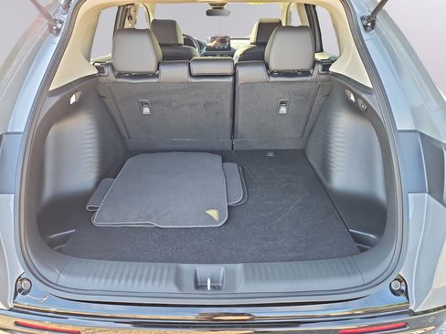 Certified 2026 Honda HR-V EX-L image 32