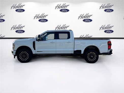 Certified 2026 Ford F350 Platinum AWD/4WD image 5