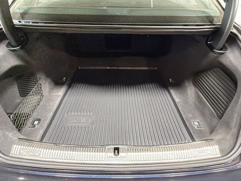 Used 2023 Audi A8 L 3.0T w/ Luxury Package image 11