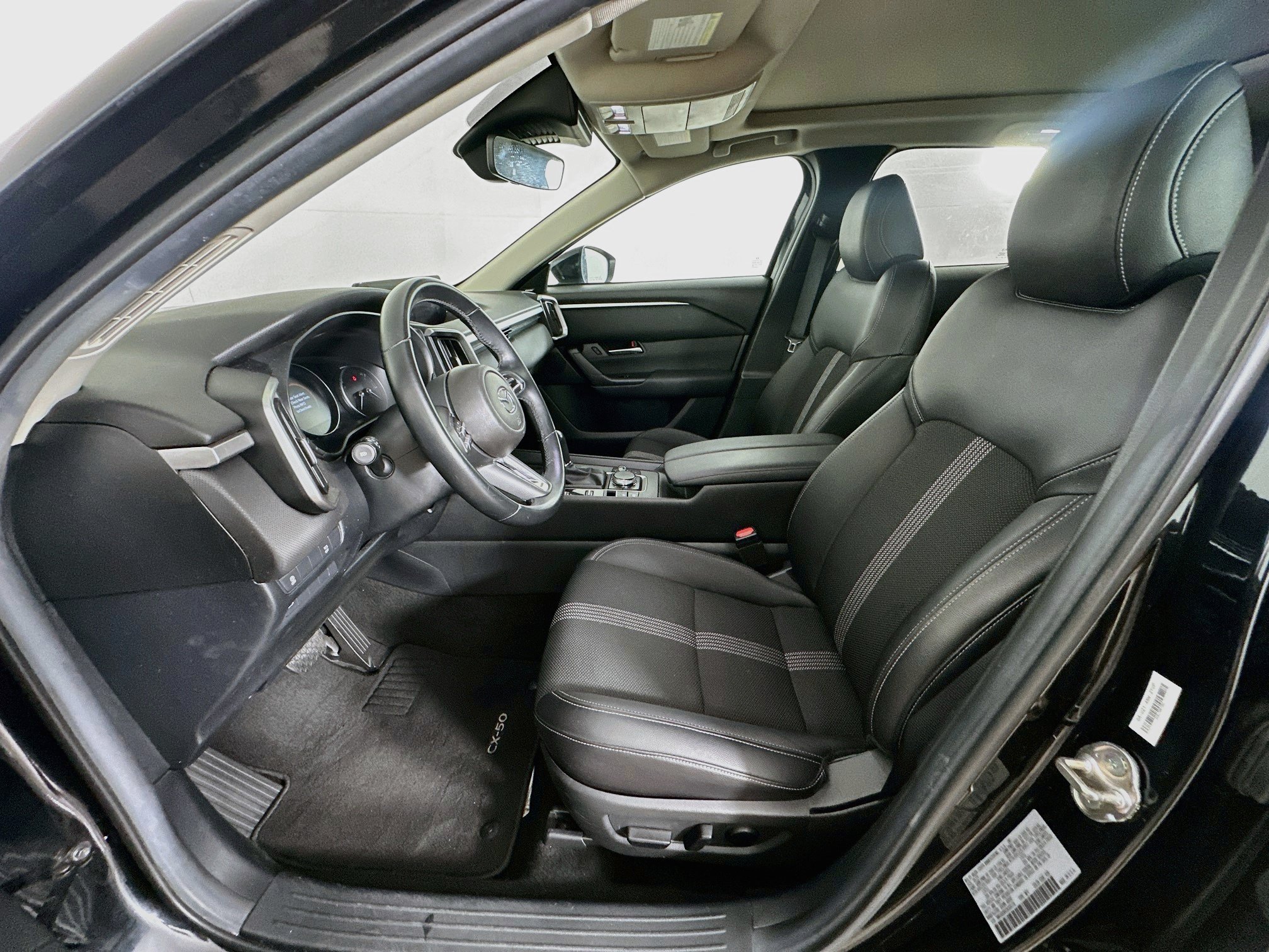 Used 2025 MAZDA CX-50 AWD 2.5 S w/ Premium Package image 13