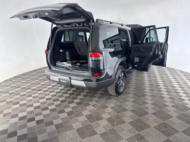 Used 2024 Lexus GX 550 AWD/4WD image 17