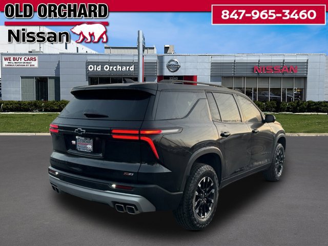 Used 2024 Chevrolet Traverse Z71 w/ Enhanced Driving Package AWD/4WD image 5