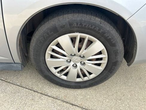 Used 2016 Honda Odyssey LX image 16