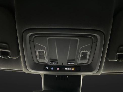 Used 2024 Chevrolet Silverado 2500 Custom w/ Custom Value Package image 24