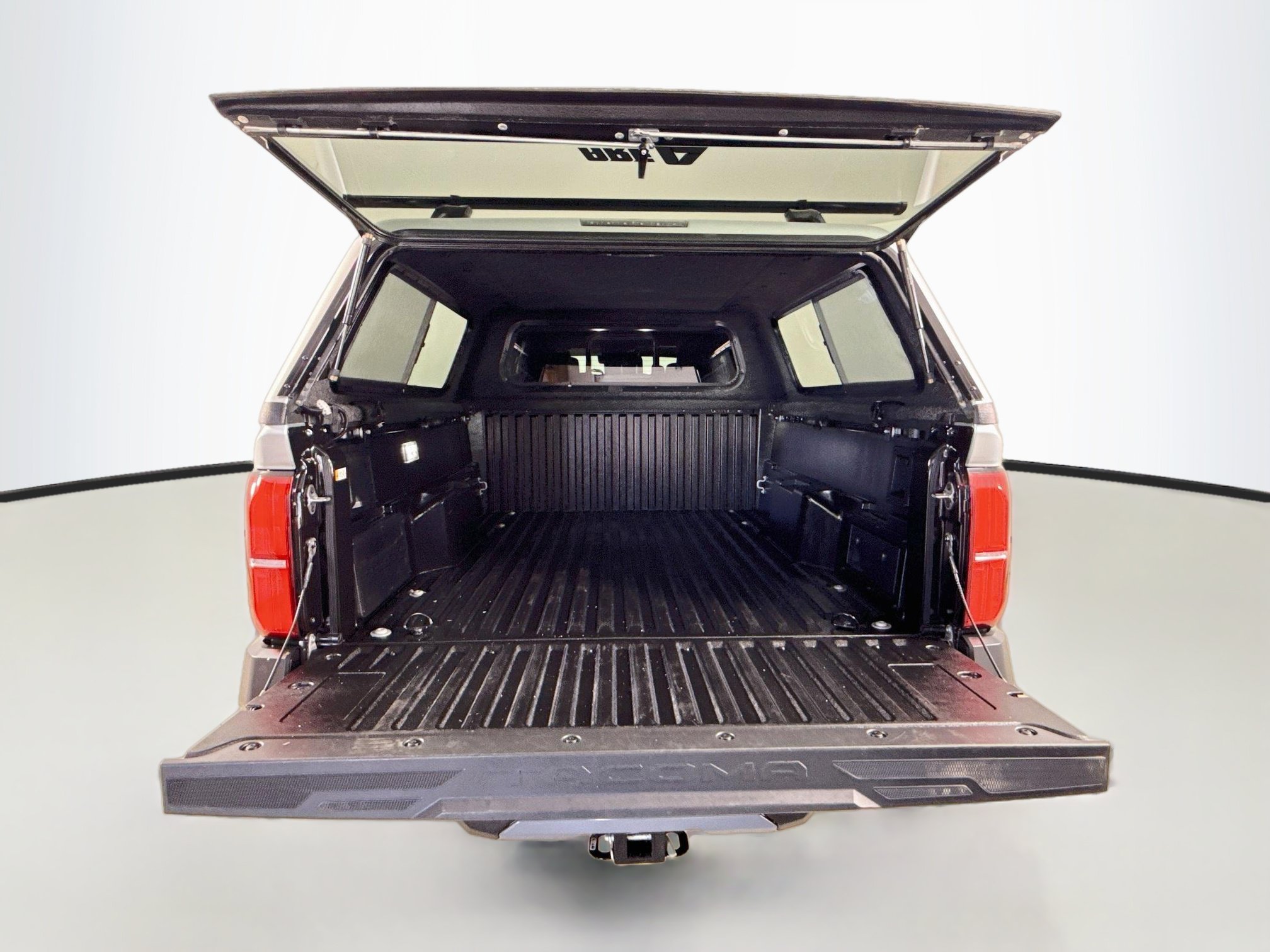 Certified 2025 Toyota Tacoma 4x4 Double Cab Hybrid image 28