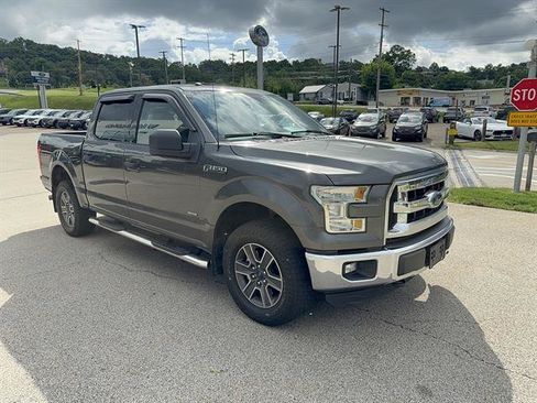 Used 2016 Ford F150 XLT AWD/4WD image 4
