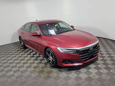Certified 2021 Honda Accord Touring image 2